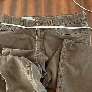 Ledbury Olive 32 X 33 Cotton Jeans